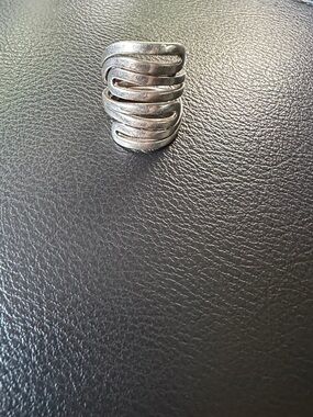 Silpada Silver Multi-Band Wave Ring size 7 EUC